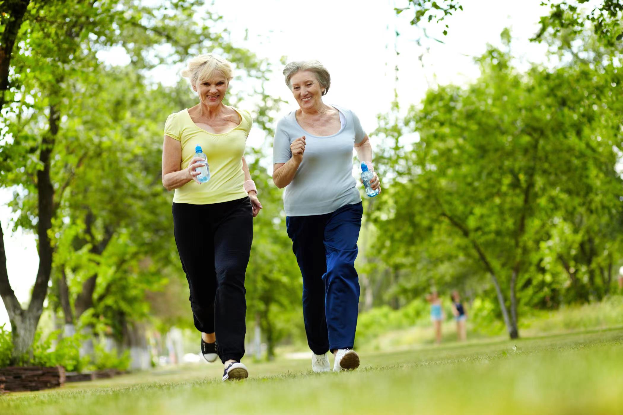 Is homocysteine elevated in folate deficiency?